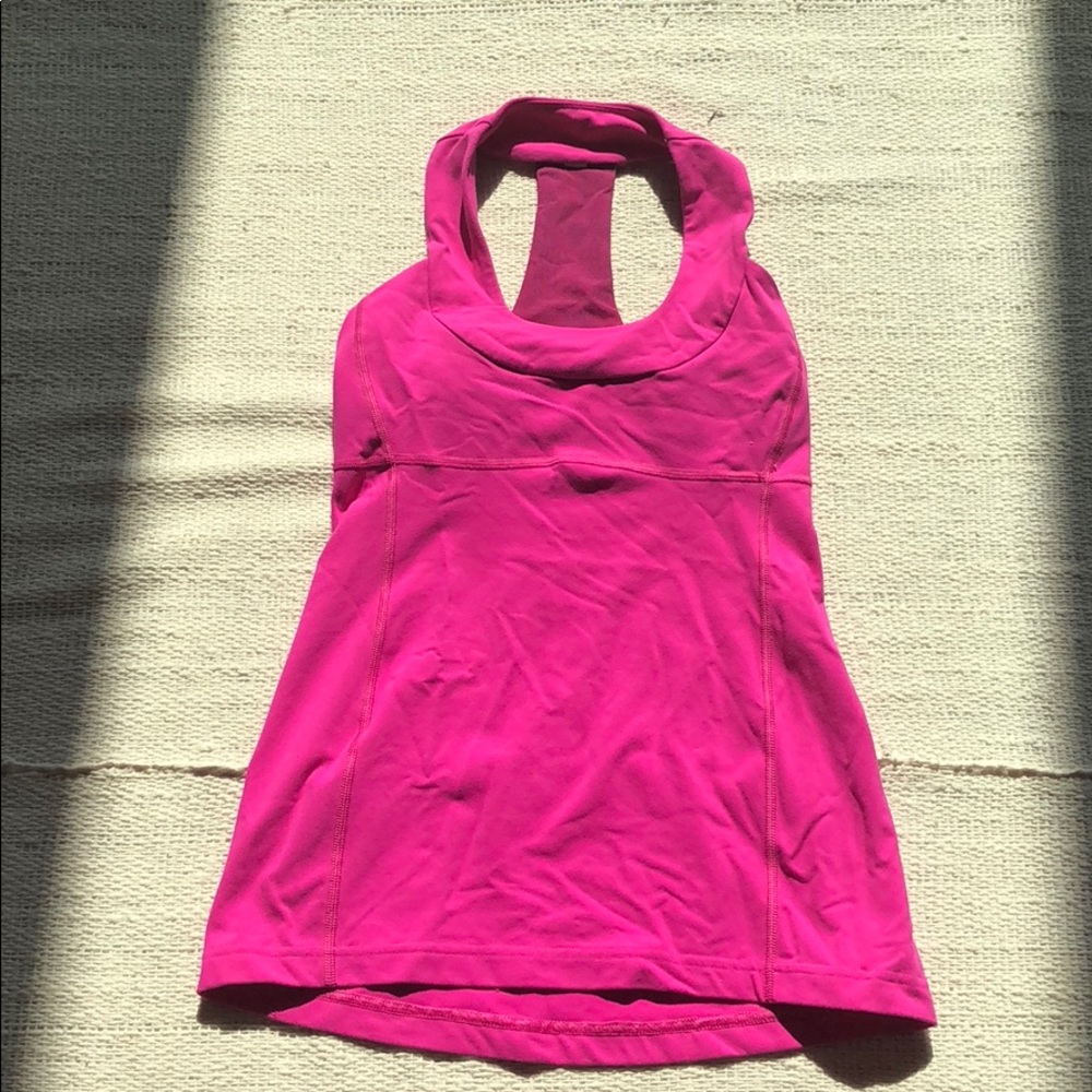 Lululemon tank